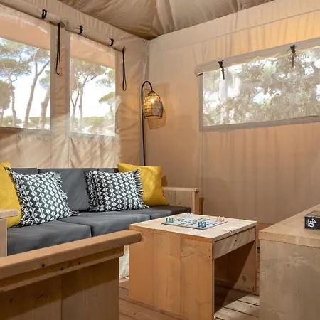 Vawidi Roma Luxury tent *